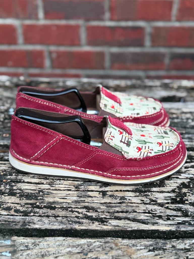 Ariat Cranberry Suede Vintage Cowgirl Cruiser Womens Sz 7 Cactus Slip-On Shoe F6